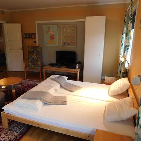 Solgarden Vandrarhem Hostal B&B Blackstad Exterior photo