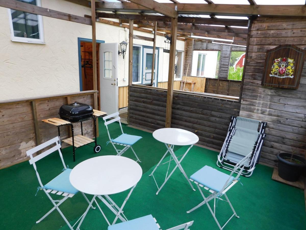 Solgarden Vandrarhem Hostal B&B Blackstad Exterior photo